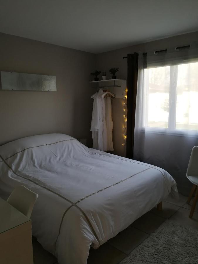 Au Doux Repos Bed & Breakfast Lucbardez-et-Bargues Bagian luar foto