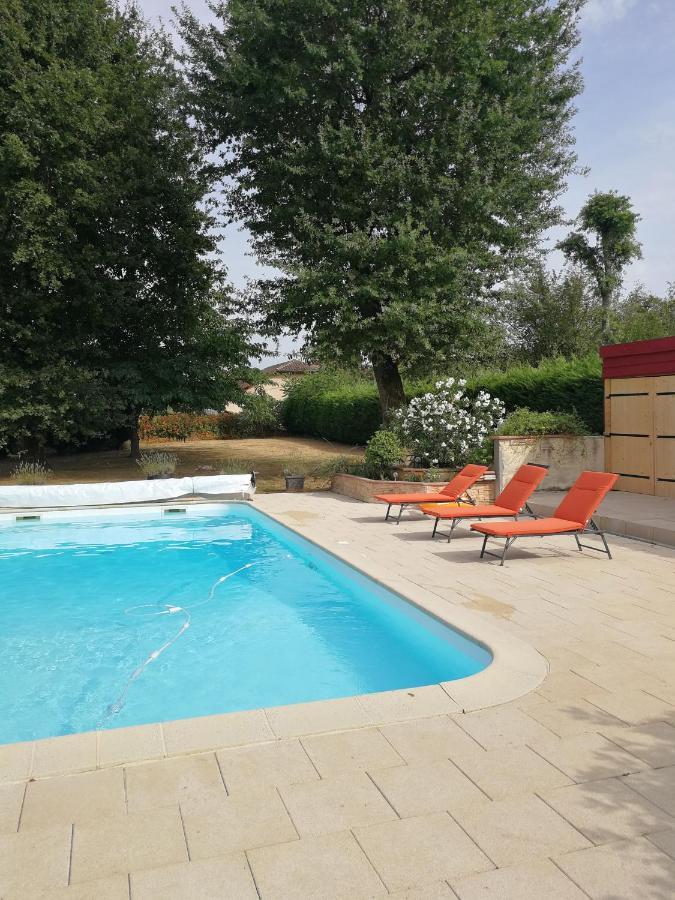 Au Doux Repos Bed & Breakfast Lucbardez-et-Bargues Bagian luar foto
